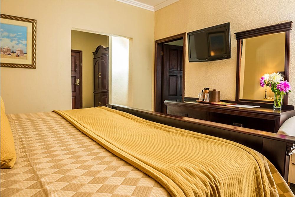 Hotel La Quinta La Ceiba Luaran gambar