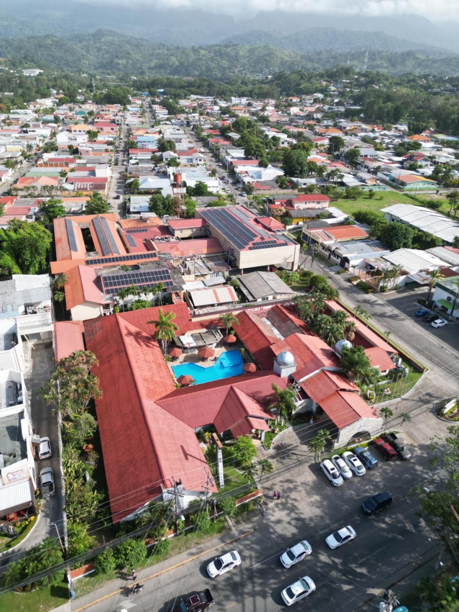 Hotel La Quinta La Ceiba Luaran gambar