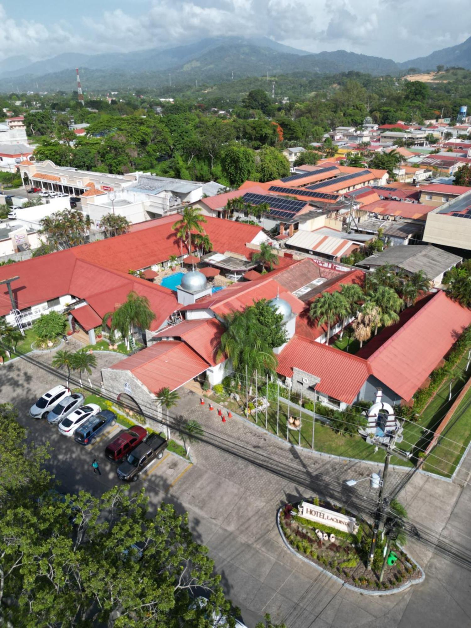 Hotel La Quinta La Ceiba Luaran gambar