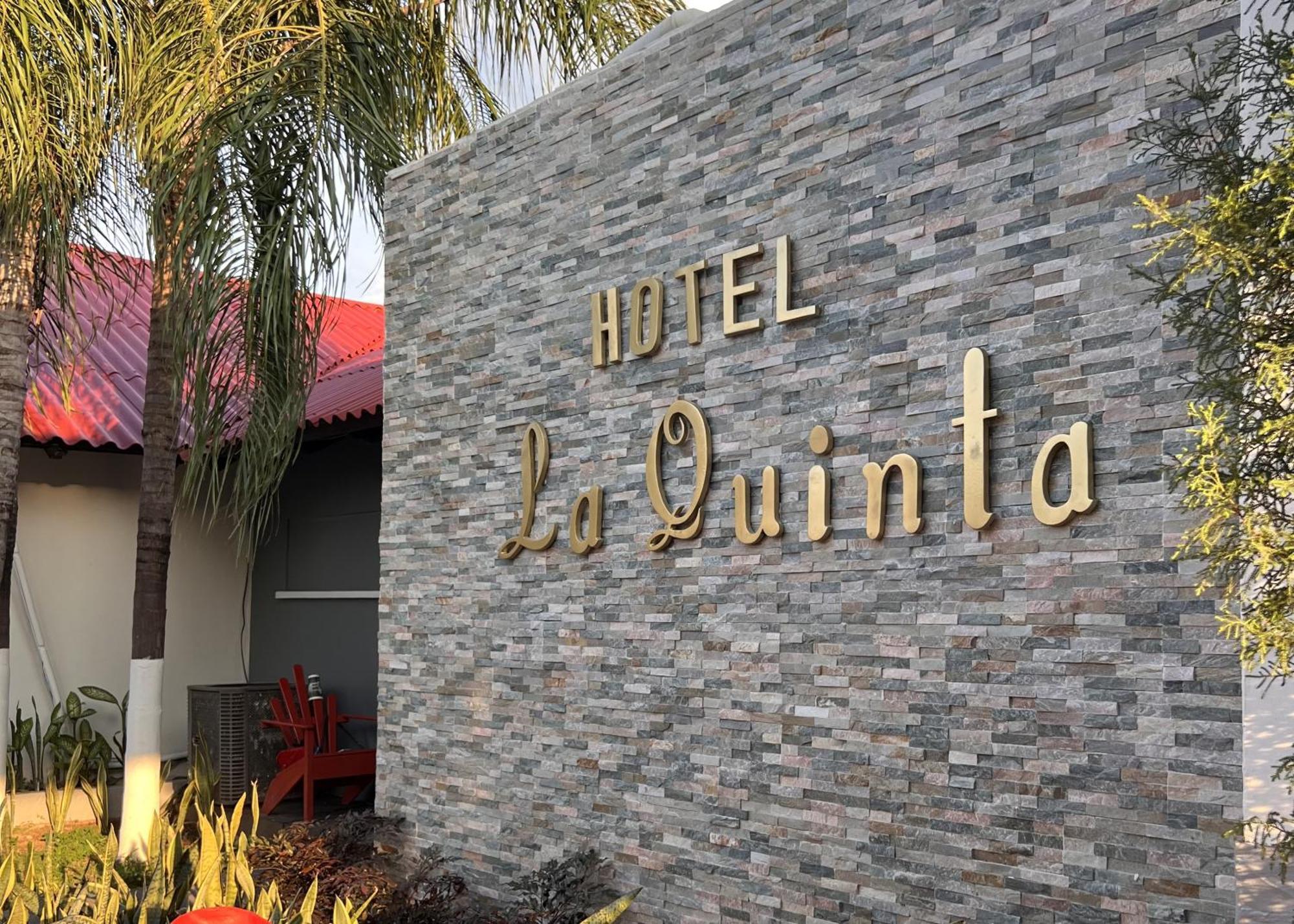 Hotel La Quinta La Ceiba Luaran gambar